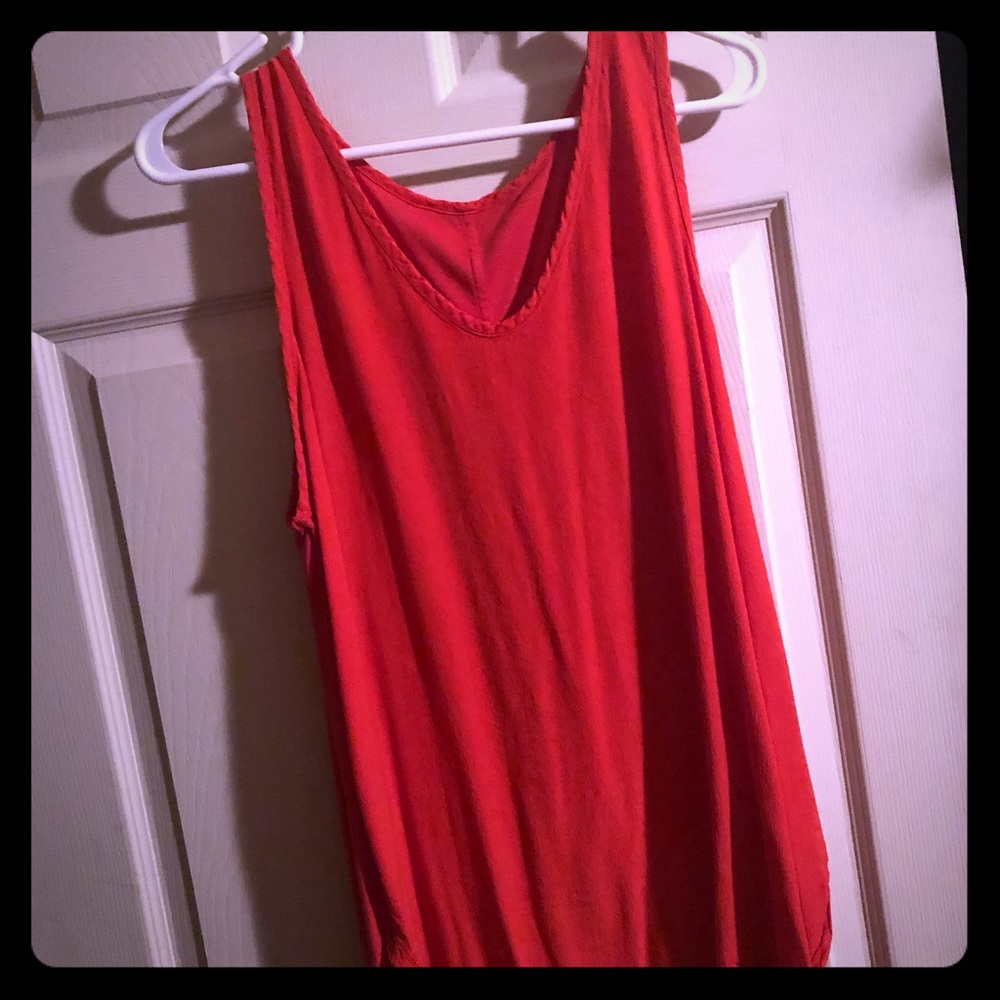 Loft orange tank